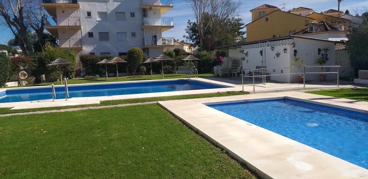 Appartamento Apartamento En La Milla De Oro, A 100M De La Playa Marbella Esterno foto